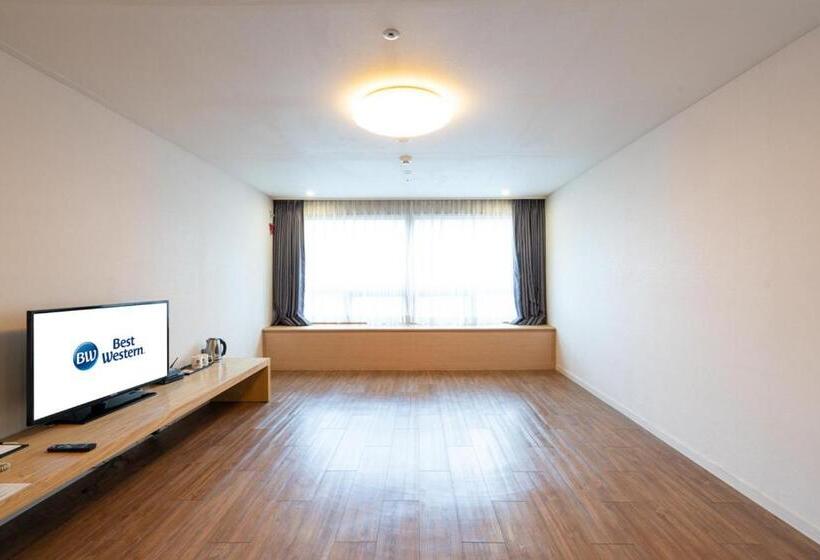 Отель Best Western Jeju