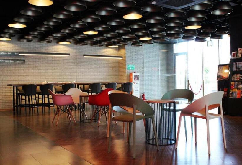 Отель Best Western Jeju