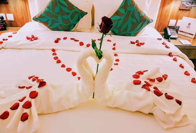 酒店 Best Western Plus Buraidah