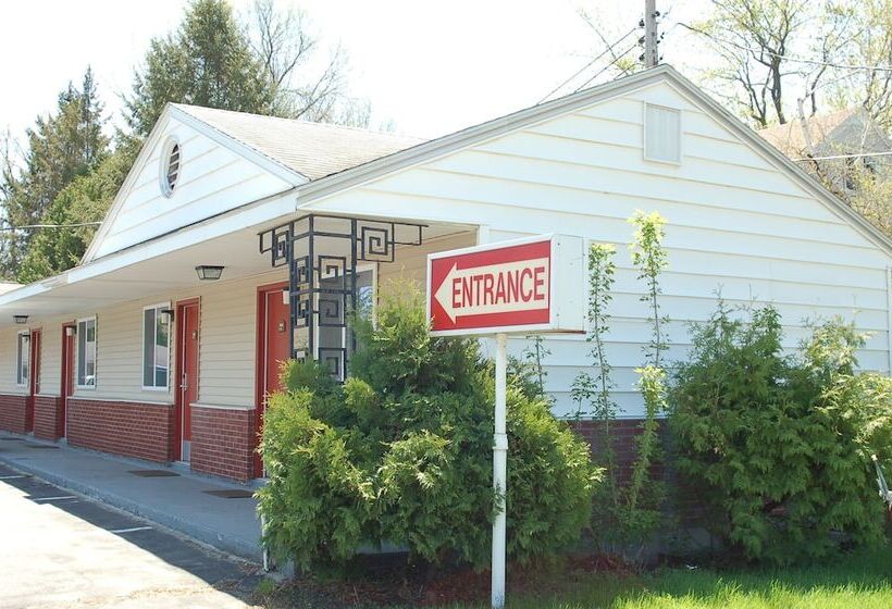 酒店 Blue Sky Inn Glens Falls Saratoga Lake George