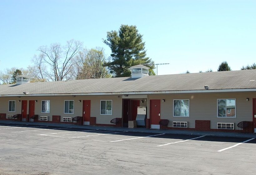 酒店 Blue Sky Inn Glens Falls Saratoga Lake George