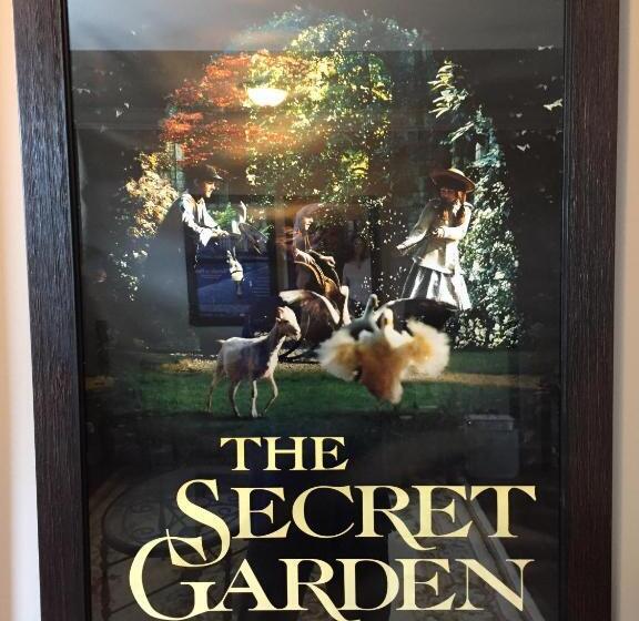 בית מלון כפרי Brookside Inn Boutique