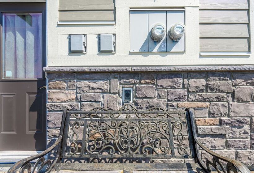 בית מלון כפרי Brookside Inn Boutique