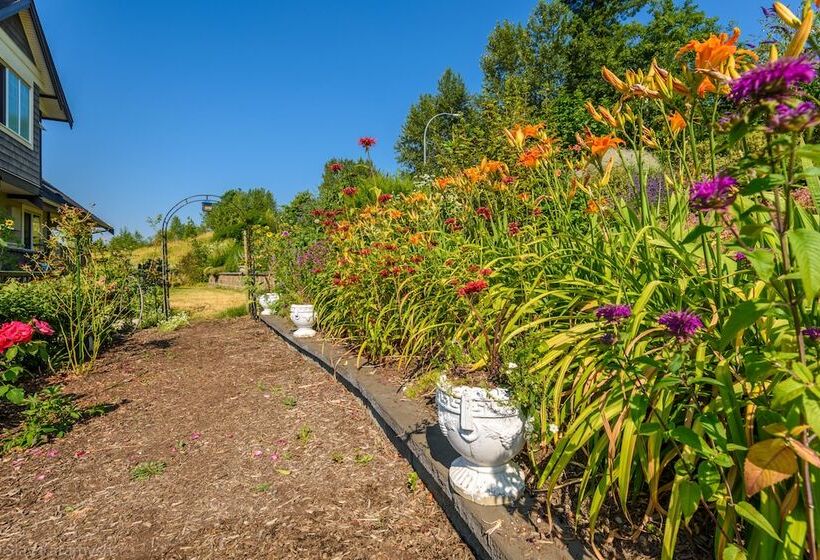 בית מלון כפרי Brookside Inn Boutique