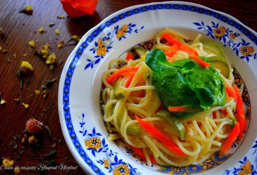 Отель Casa De Oaspeți Sfântul Nicolae