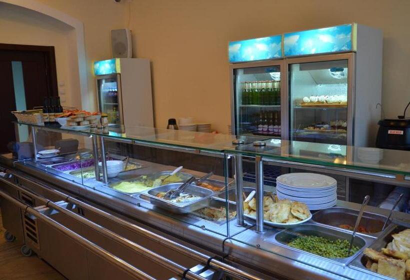 Отель Casa De Oaspeți Sfântul Nicolae