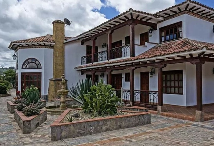 هتل Club Campestre El Bosque De La Villa