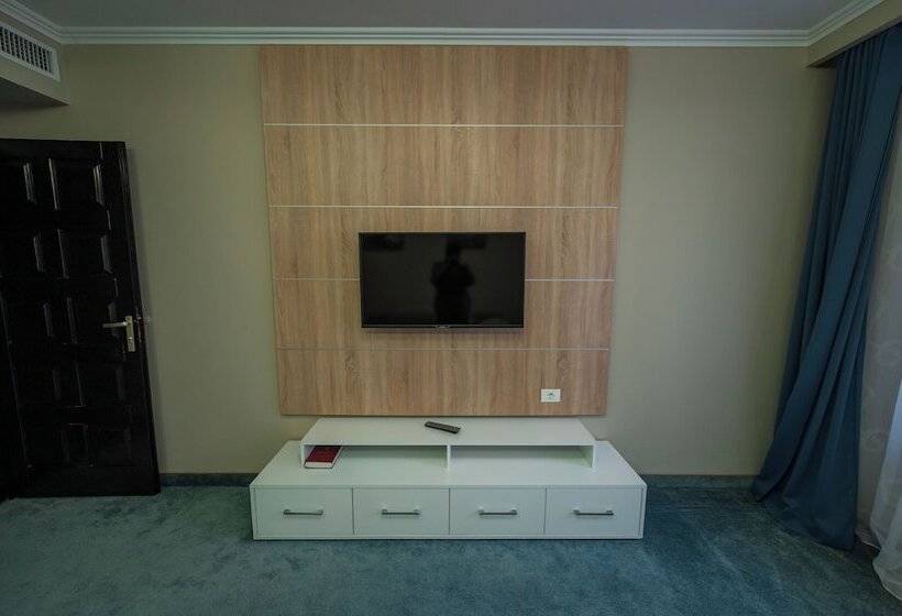 בית מלון כפרי Complex Turistic Monaco