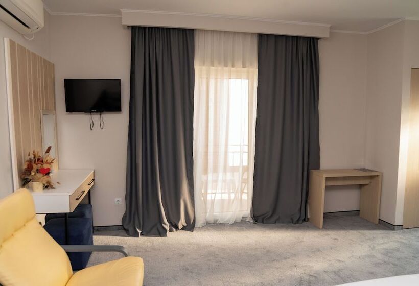 בית מלון כפרי Complex Turistic Monaco