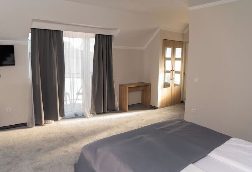 בית מלון כפרי Complex Turistic Monaco