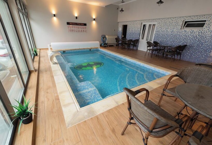 בית מלון כפרי Complex Turistic Monaco