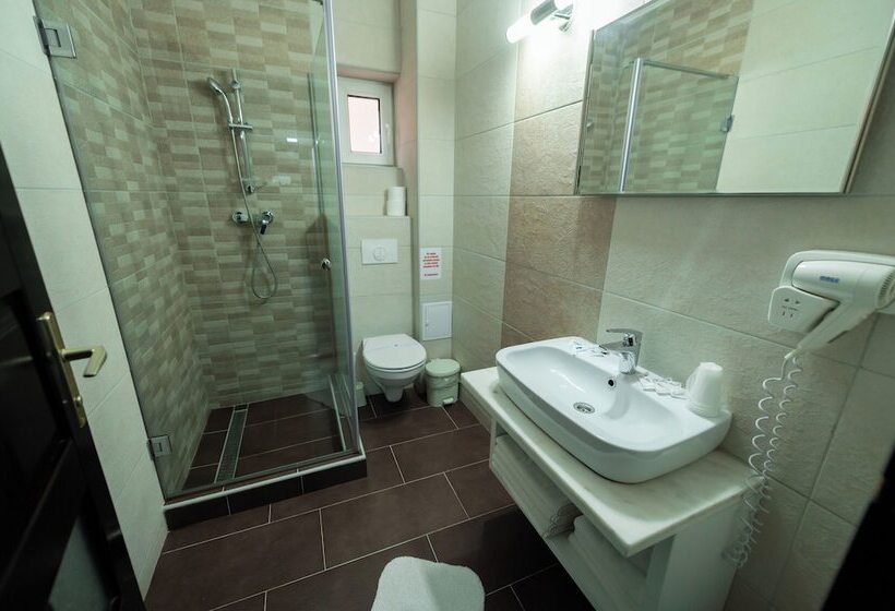 בית מלון כפרי Complex Turistic Monaco