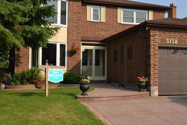 هتل Creekside B&b