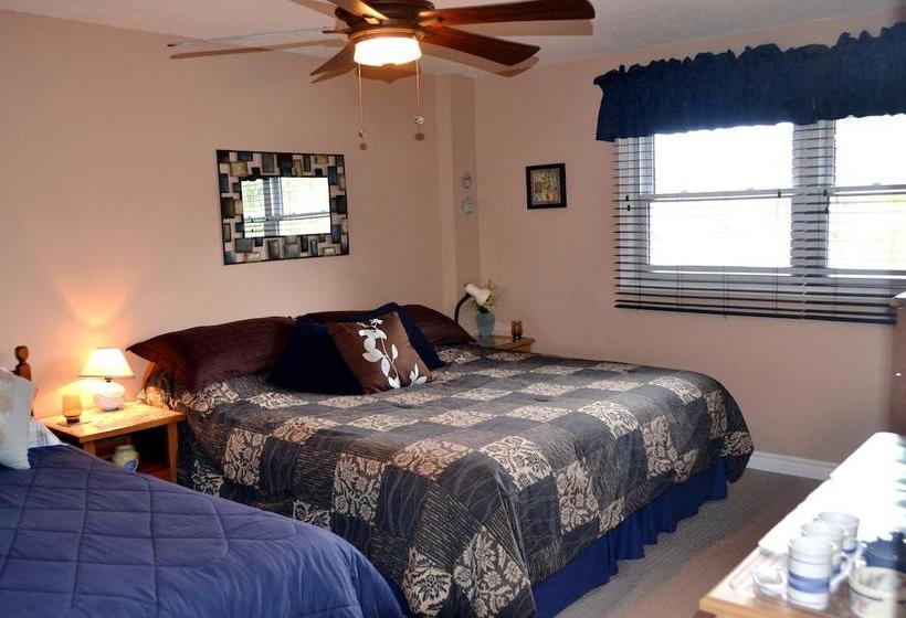 فندق Creekside B&b