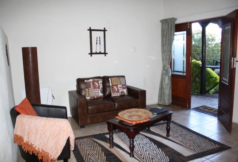 ホテル Elephants Footprint Lodge