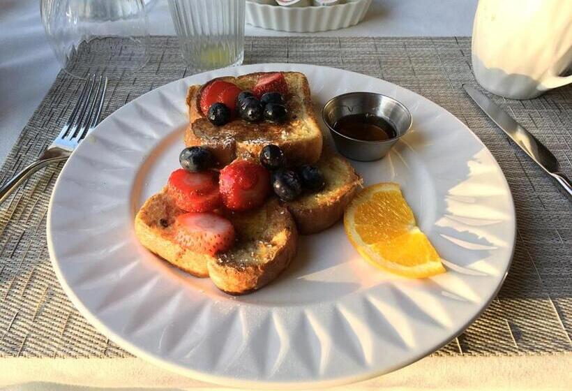 فندق Fairholm Boutique Inns