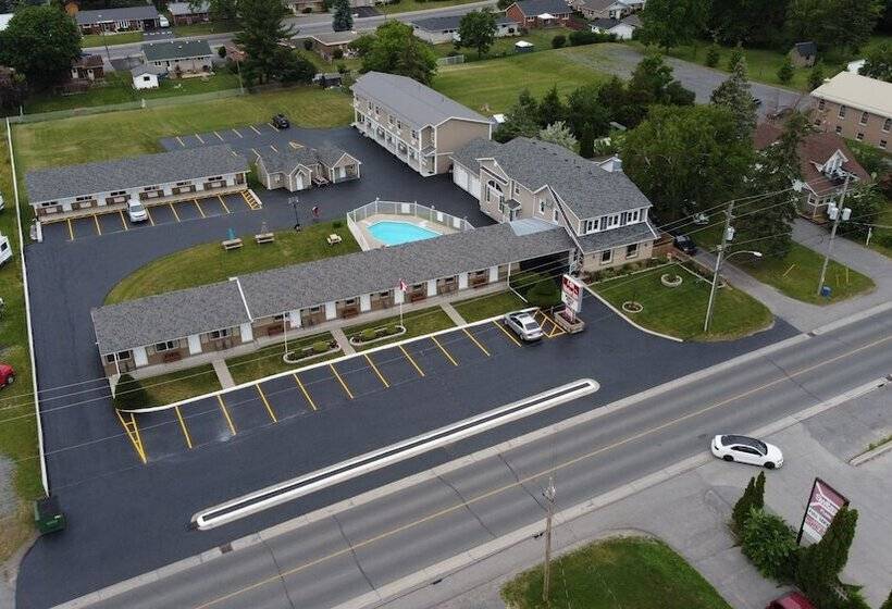 فندق Fox Motor Inn