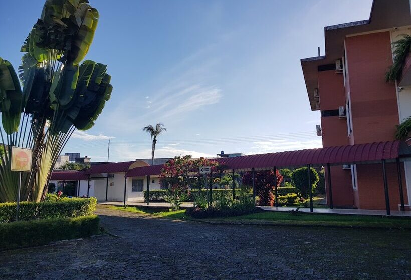 Gran Hotel De Lago   Lago Agrio