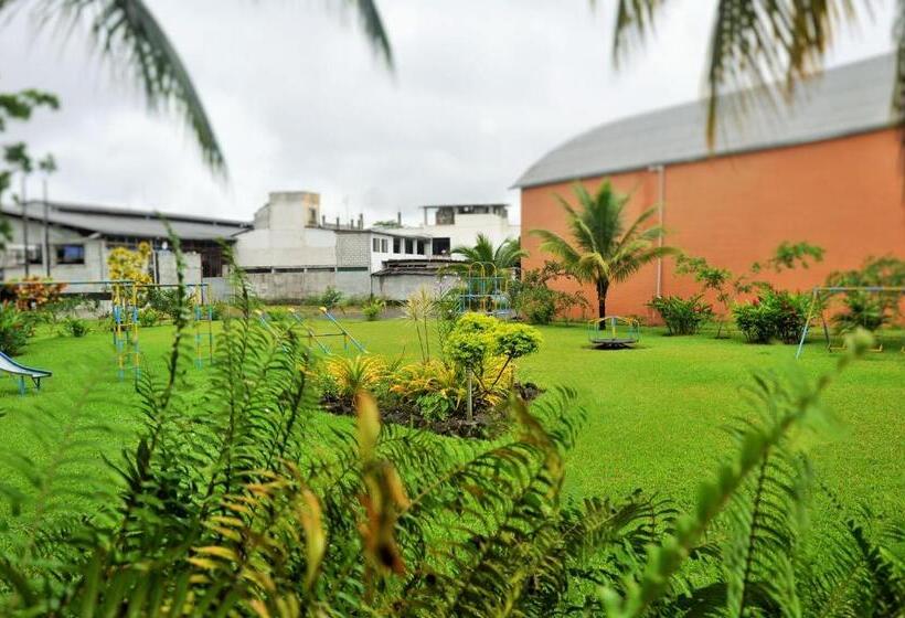 Gran Hotel De Lago   Lago Agrio