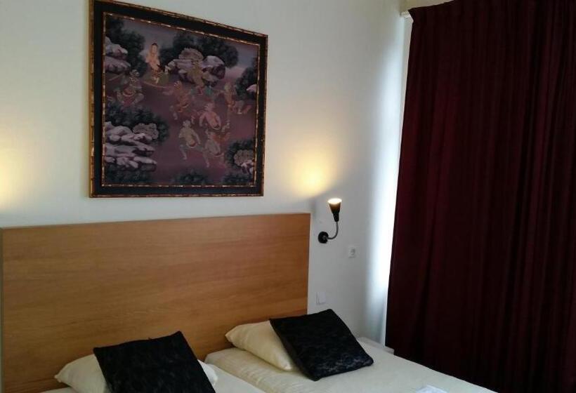 فندق Holland Lodge