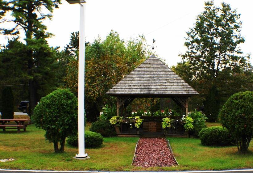 ホテル Landmark Motor Inn