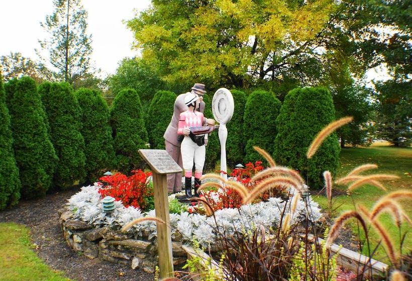 ホテル Landmark Motor Inn