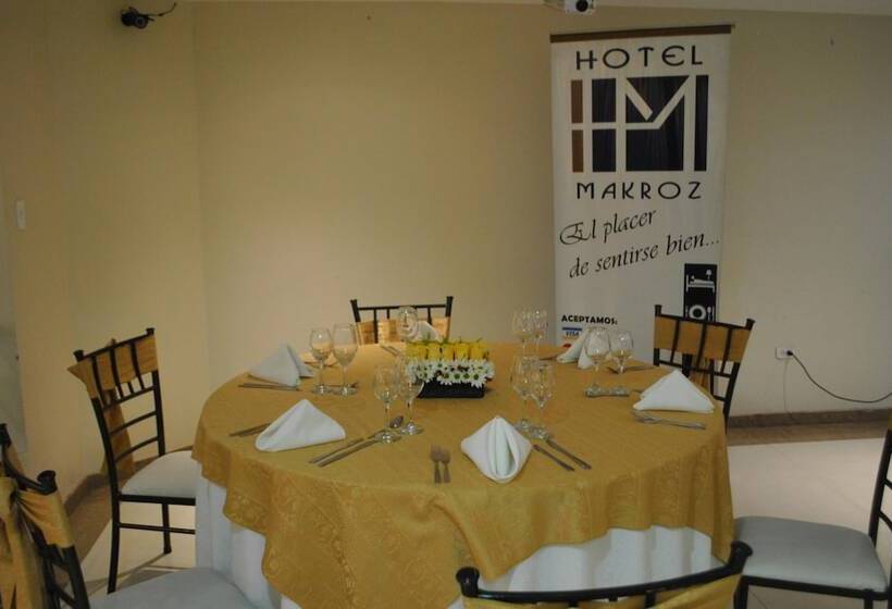 Hotel Makroz