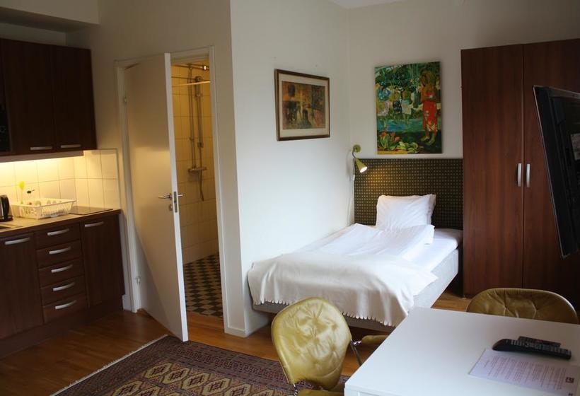 Отель Maria Inn