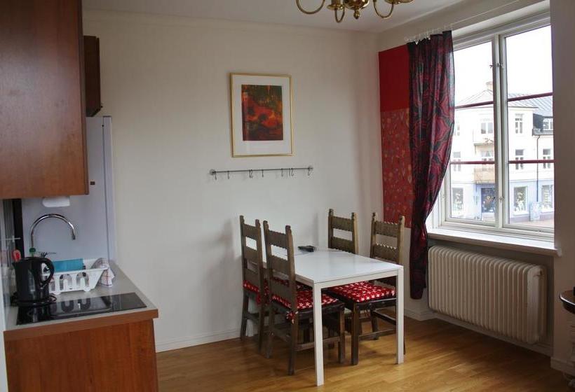 Отель Maria Inn