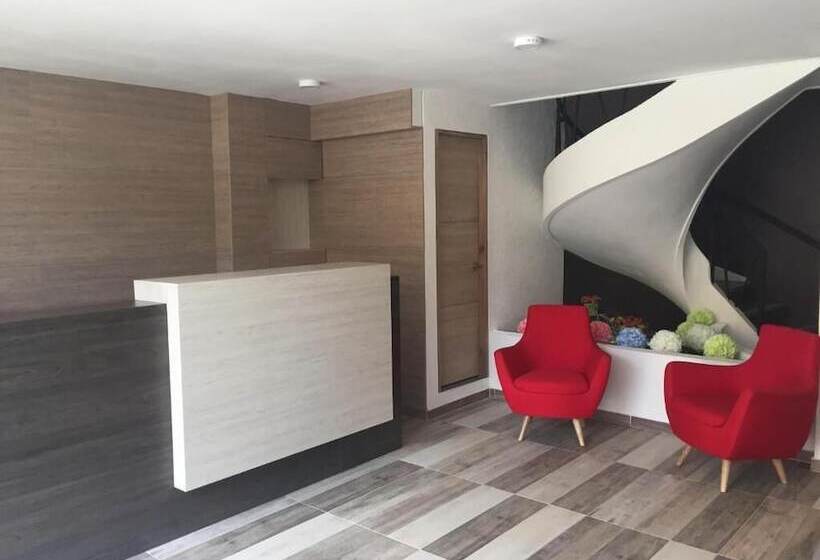 فندق Med Laureles