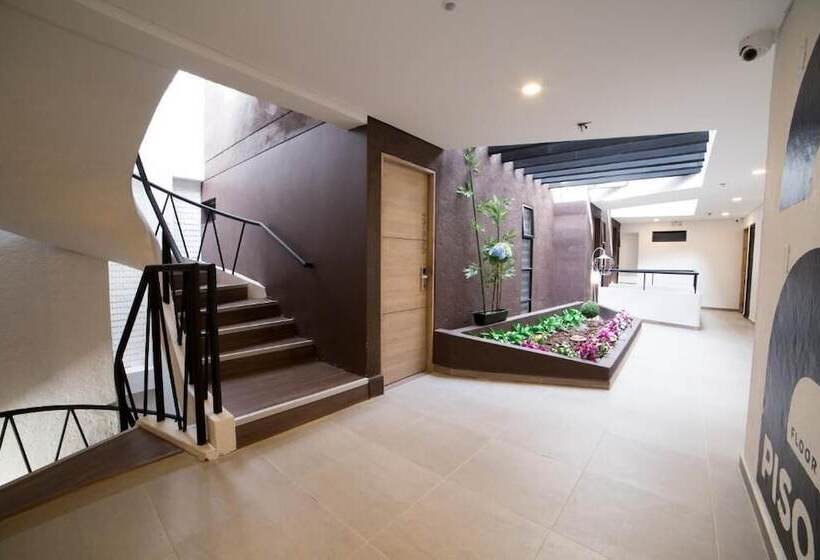 فندق Med Laureles