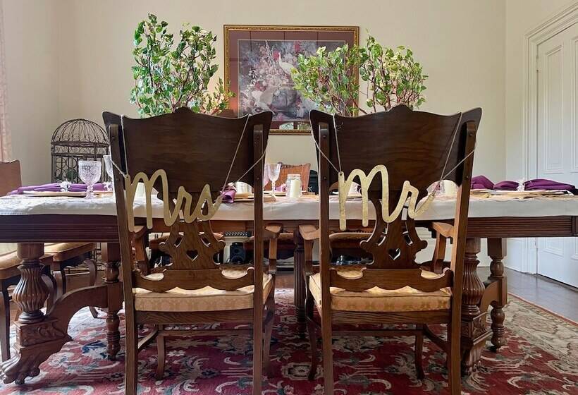 فندق Norfolk Guest House Inn