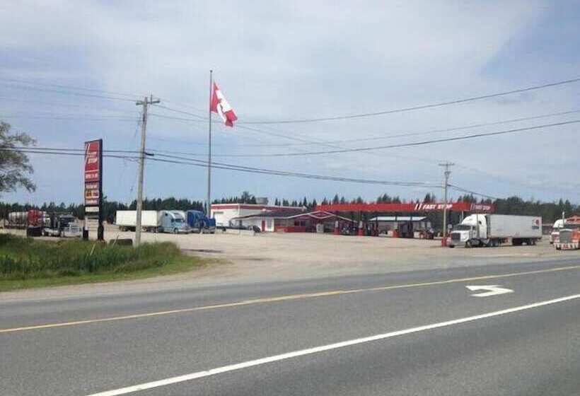 فندق North Adventure Inn