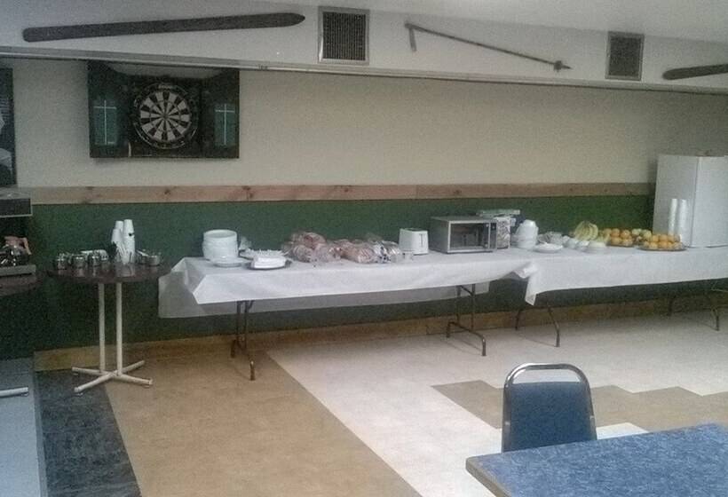 فندق North Adventure Inn