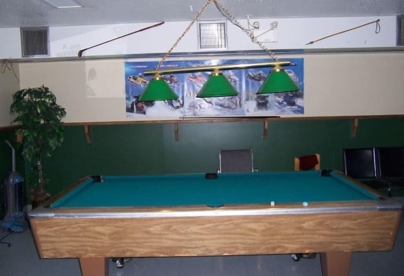 فندق North Adventure Inn