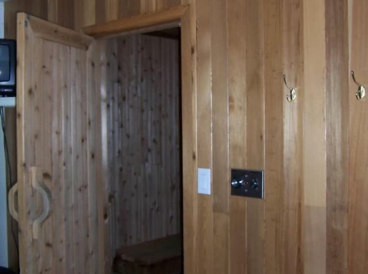 فندق North Adventure Inn