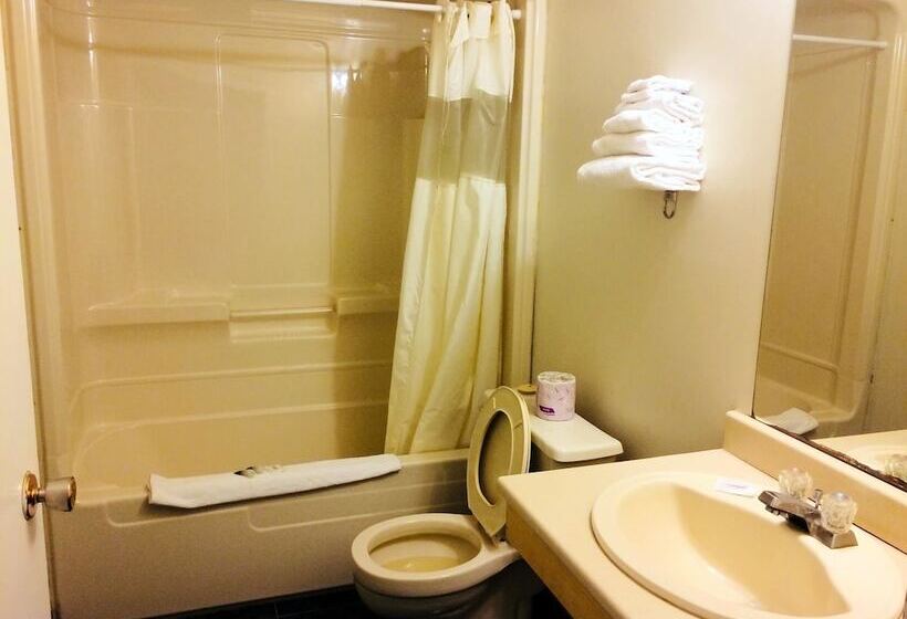 فندق North Adventure Inn