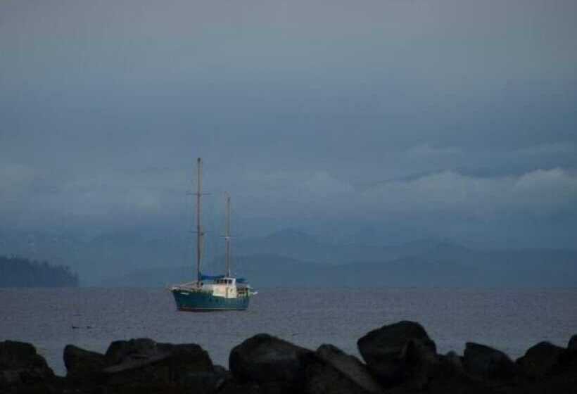 בית מלון כפרי Oyster Bay Resorts