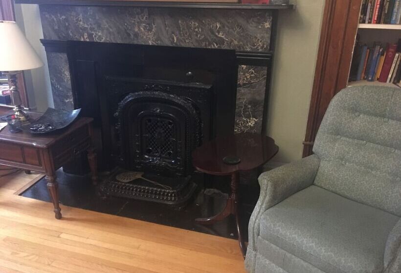 ホテル Pring Guesthouse