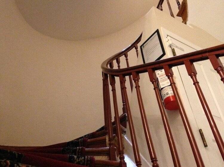 ホテル Pring Guesthouse