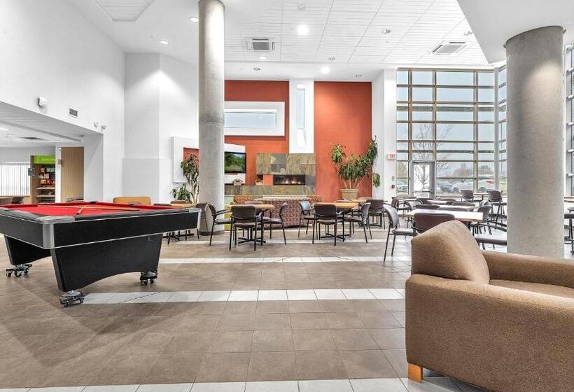 فندق Residence & Conference Centre   London