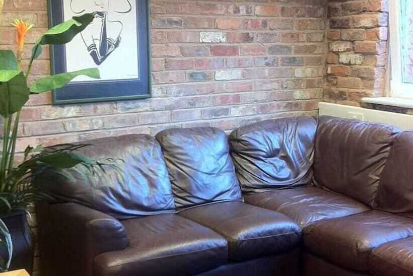 בית מלון כפרי Royal Chambers Liverpool