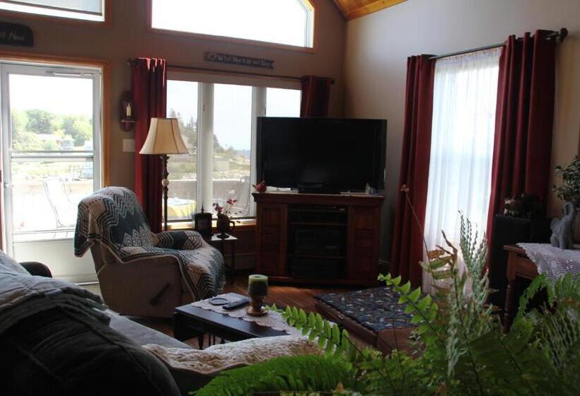 Отель Sal S Bed And Breakfast By The Sea