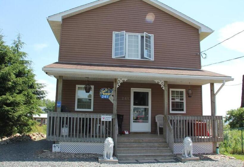 Отель Sal S Bed And Breakfast By The Sea