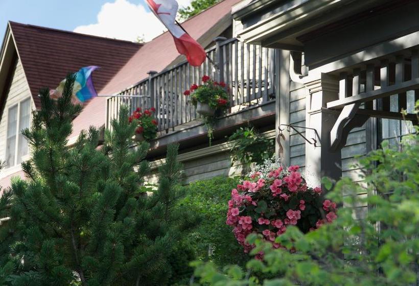 فندق Shipwright Inn