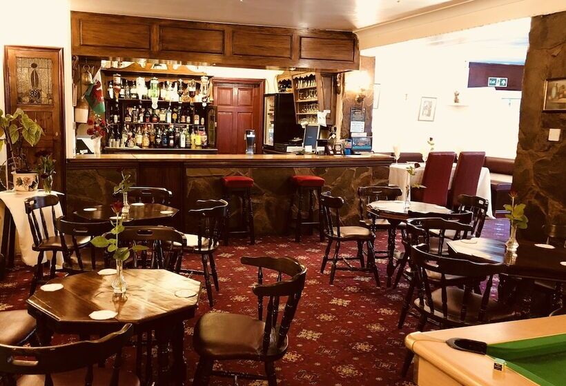 בית מלון כפרי Silverdale Lodge