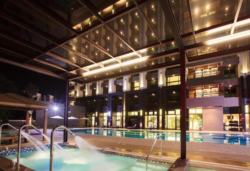 هتل The Fuli Resort Chihpen