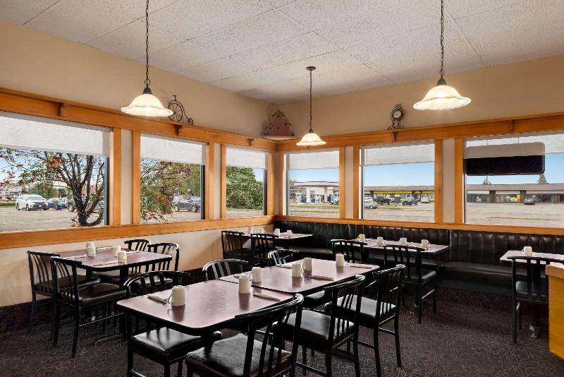 فندق Travelodge By Wyndham Brandon