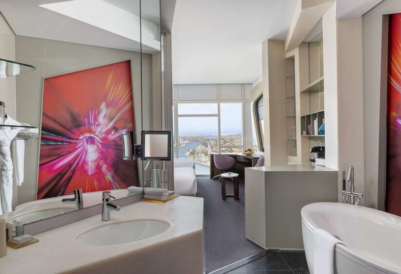 V Hotel Dubai, Curio Collection By Hilton