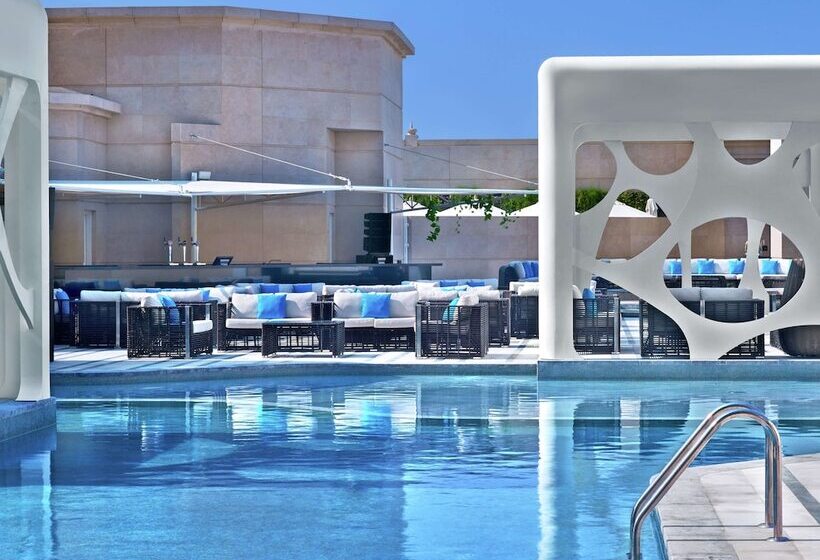 V Hotel Dubai, Curio Collection By Hilton